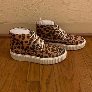 Charlotte Stone Darcy shoes size 8 brand new!